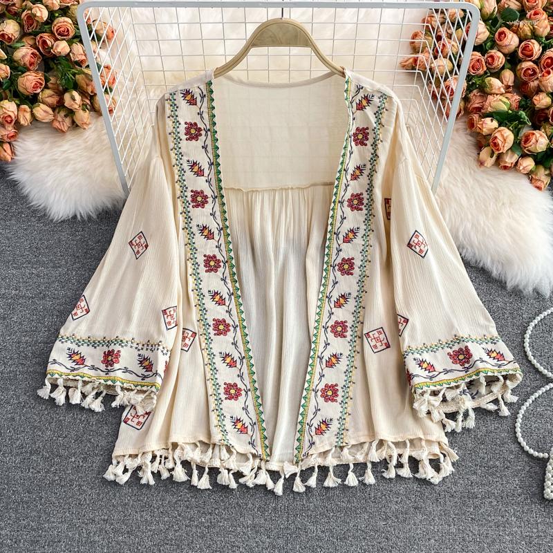 Women's Blouses Bohemian Seaside Holiday Ethnic Style Embroidered Blouse Loose Tassel Shawl Sunscreen Shirt Summer, Black
Women's Blouses Bohemian Seaside Holiday Ethnic Style Embroidered Blouse Loose Tassel Shawl Sunscreen Shirt Summer, Black