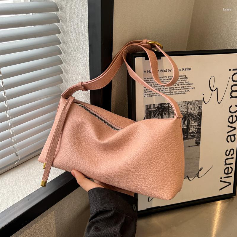 Evening Bags Ins Crossbody Bag Female Fashion Simple Dumpling Niche High-quality Beautiful Elegant One Shoulder Underarm, Beige
Evening Bags Ins Crossbody Bag Female Fashion Simple Dumpling Niche High-quality Beautiful Elegant One Shoulder Underarm, Beige