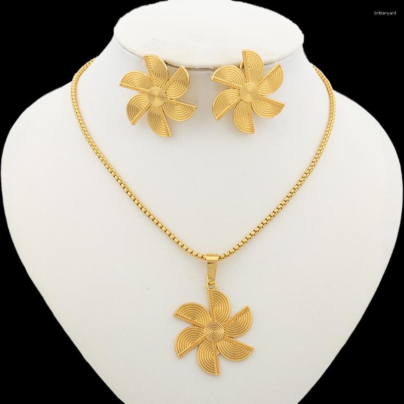 Necklace Earrings Set 2023 African Gold Color Necklaces And Choker Pendant Flower Jewelry Engagement Party Ladies Gifts, Picture shown
Necklace Earrings Set 2023 African Gold Color Necklaces And Choker Pendant Flower Jewelry Engagement Party Ladies Gifts, Picture shown