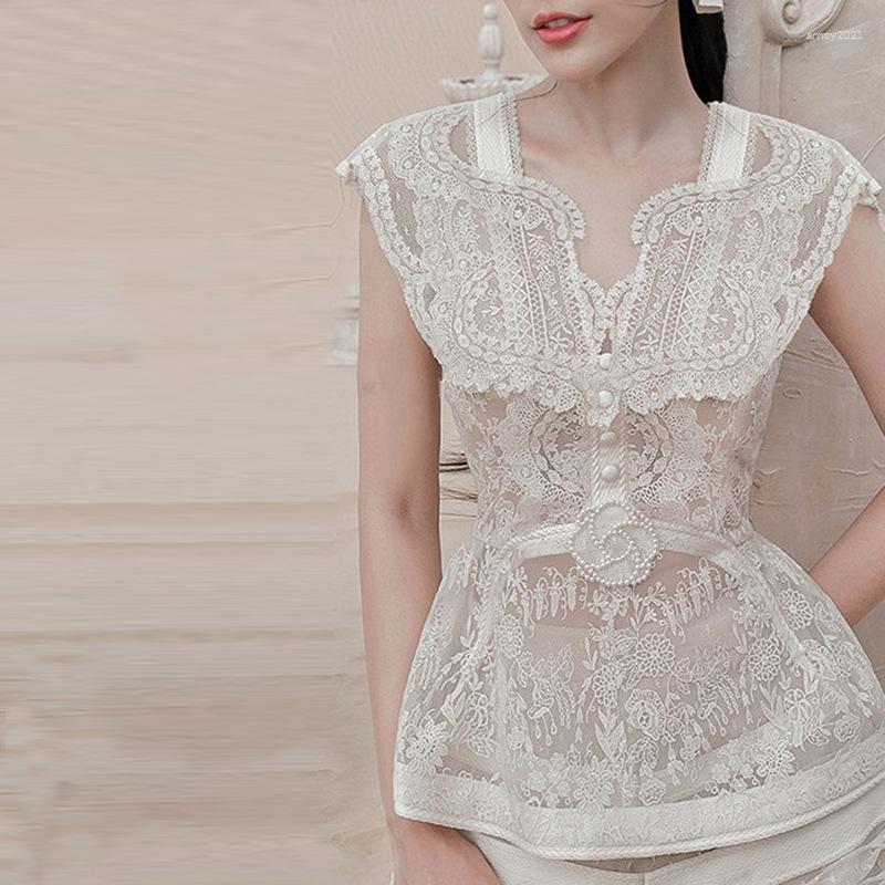 Women' Tracksuits Summer Sweet 2 Piece Set Women Elegant Embroidery Lace Sleeveless Top High Waist Short Fashion, Khaki
Women' Tracksuits Summer Sweet 2 Piece Set Women Elegant Embroidery Lace Sleeveless Top High Waist Short Fashion, Khaki