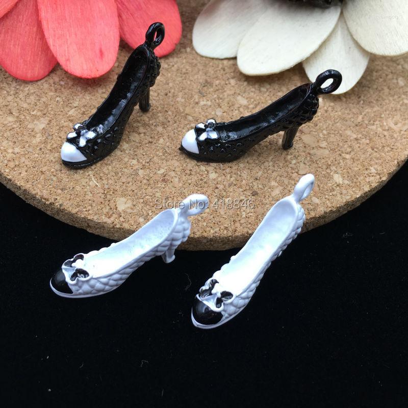 Pendant Necklaces Fashion Jewelry Charms 6PCS 28 8MM Enamel Alloy Women High Heel Shoes Bracelet Necklace DIY Charm
Pendant Necklaces Fashion Jewelry Charms 6PCS 28 8MM Enamel Alloy Women High Heel Shoes Bracelet Necklace DIY Charm