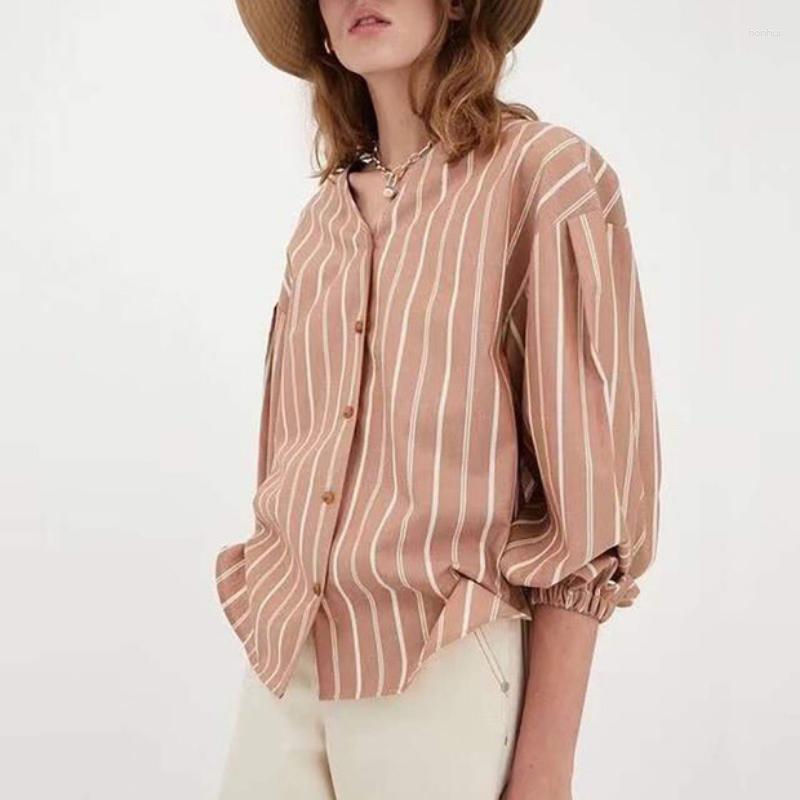 Women' Blouses Ladies Cotton Khaki Striped V-Neck Long Sleeve Shirt 2023 Early Autumn Women' Single Breasted Blouse Top Office Wear, Khaki stripe
Women' Blouses Ladies Cotton Khaki Striped V-Neck Long Sleeve Shirt 2023 Early Autumn Women' Single Breasted Blouse Top Office Wear, Khaki stripe