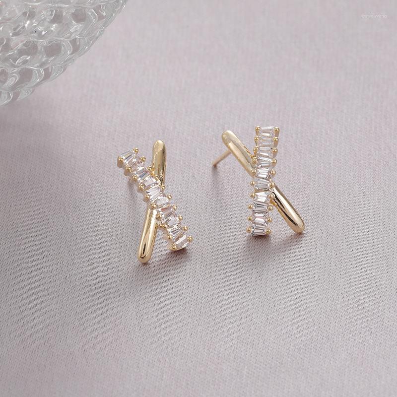 Stud Earrings For Women X-letter Simple Jewelry Female Zircon Inlay All Match Ear Studs Girl Gift
Stud Earrings For Women X-letter Simple Jewelry Female Zircon Inlay All Match Ear Studs Girl Gift