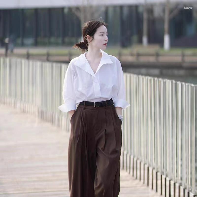Women' Blouses 2023 Summer Women Solid Color High-end Three-quarter Sleeve Casual All-match V-neck Shirt, White
Women' Blouses 2023 Summer Women Solid Color High-end Three-quarter Sleeve Casual All-match V-neck Shirt, White