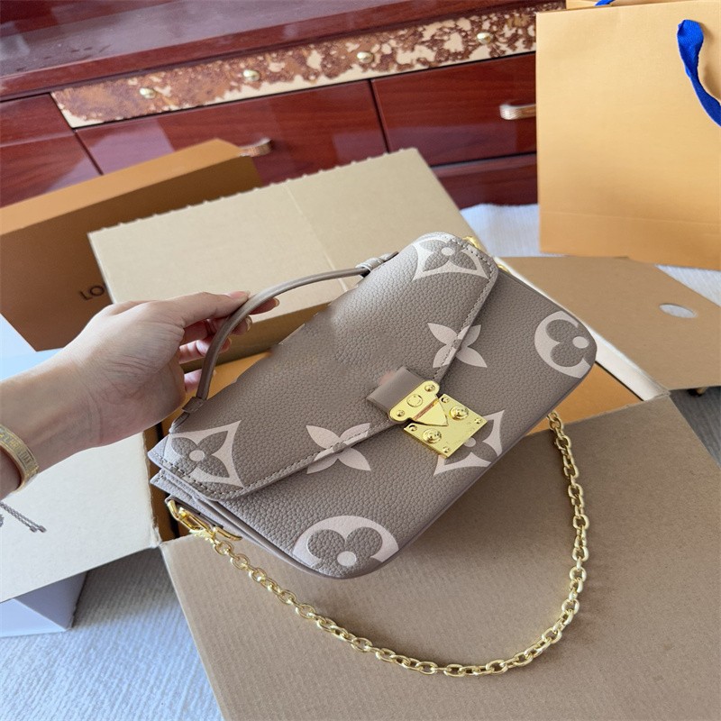 Luxury brand designer shoulder bag handbags gold chain bag cross body womens handbag fashion crossbody bag purse flowers Shoulder Bags, Customize
Luxury brand designer shoulder bag handbags gold chain bag cross body womens handbag fashion crossbody bag purse flowers Shoulder Bags, Customize