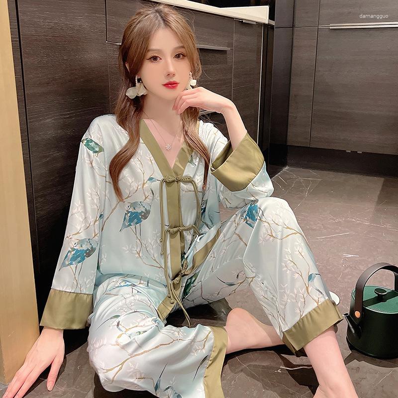 Women's Sleepwear Print Flower Satin Pajamas Suit With Vintage Buttons Summer Sexy Nightgown Two Pieces Shirt&Pants Set V-Neck Casual, Green
Women's Sleepwear Print Flower Satin Pajamas Suit With Vintage Buttons Summer Sexy Nightgown Two Pieces Shirt&Pants Set V-Neck Casual, Green