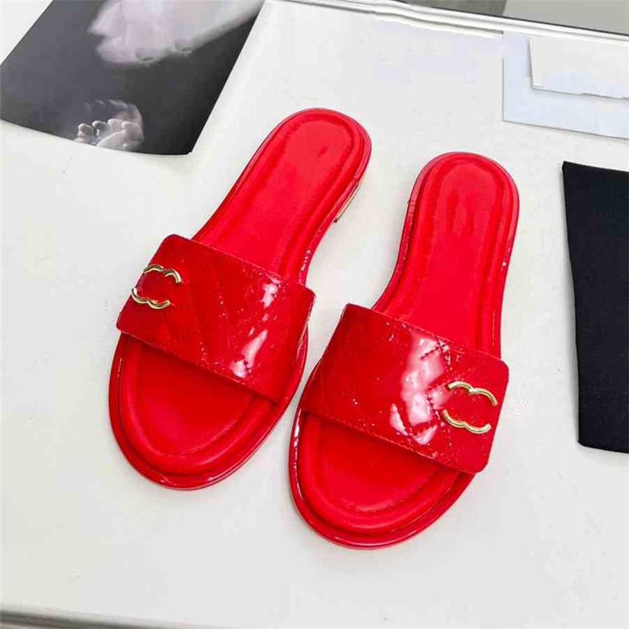 Fashion Slippers 2023 Channel Luxury design Summer Men flat Women Slope Heel Leather Rubber Letter Logo Casual Sandals 09-04
Fashion Slippers 2023 Channel Luxury design Summer Men flat Women Slope Heel Leather Rubber Letter Logo Casual Sandals 09-04
