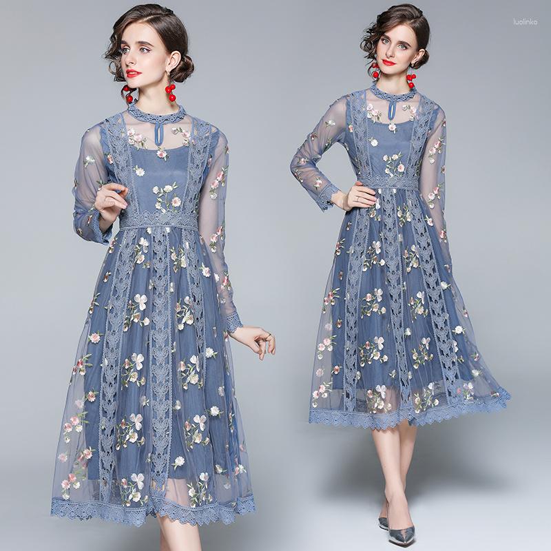 Casual Dresses EegantEmbroidered Mesh Long Dress Women' Autumn Sleeves French Fairy Sweet Flower Party D822, Blue
Casual Dresses EegantEmbroidered Mesh Long Dress Women' Autumn Sleeves French Fairy Sweet Flower Party D822, Blue