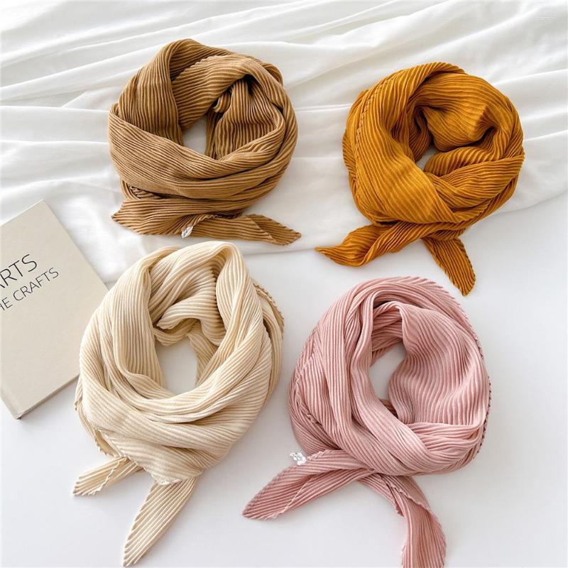 Scarves 90 90cm Women Pleated Silk Scarf Solid Color Small Neck Square Hijab Hair Wraps Designer Kerchief Female Foulard Bandana
Scarves 90 90cm Women Pleated Silk Scarf Solid Color Small Neck Square Hijab Hair Wraps Designer Kerchief Female Foulard Bandana