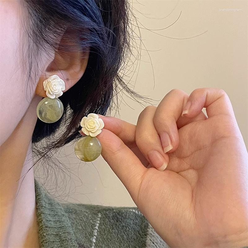 Stud Earrings French Camellia Flower Fashion Fresh Sen Series Feminine Temperament Silver Needle Jewelry Gifts
Stud Earrings French Camellia Flower Fashion Fresh Sen Series Feminine Temperament Silver Needle Jewelry Gifts