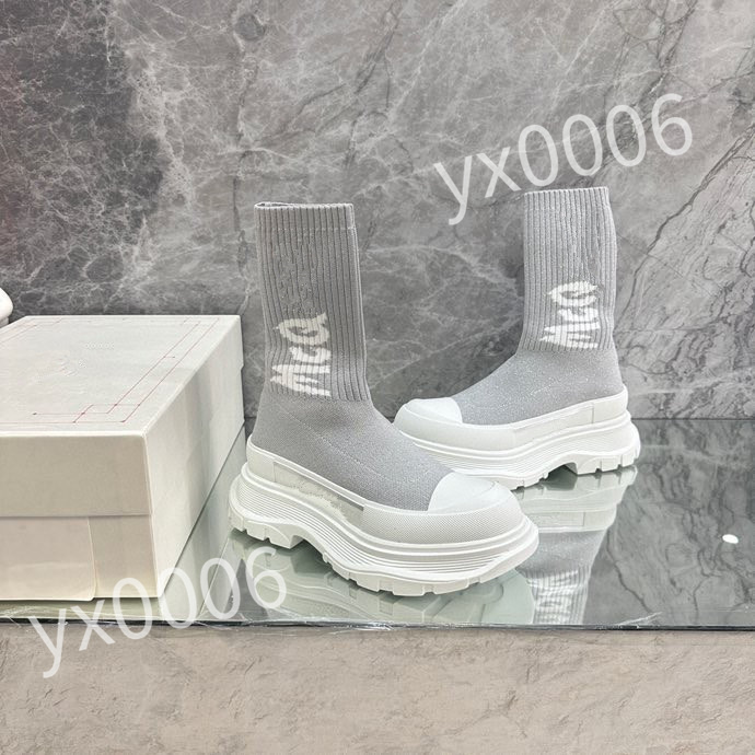 2023 Top Hot Luxurys Casual Shoes Four season white sports women's and men's casual board shoes kinds of comfortable all cow leather, 01
2023 Top Hot Luxurys Casual Shoes Four season white sports women's and men's casual board shoes kinds of comfortable all cow leather, 01