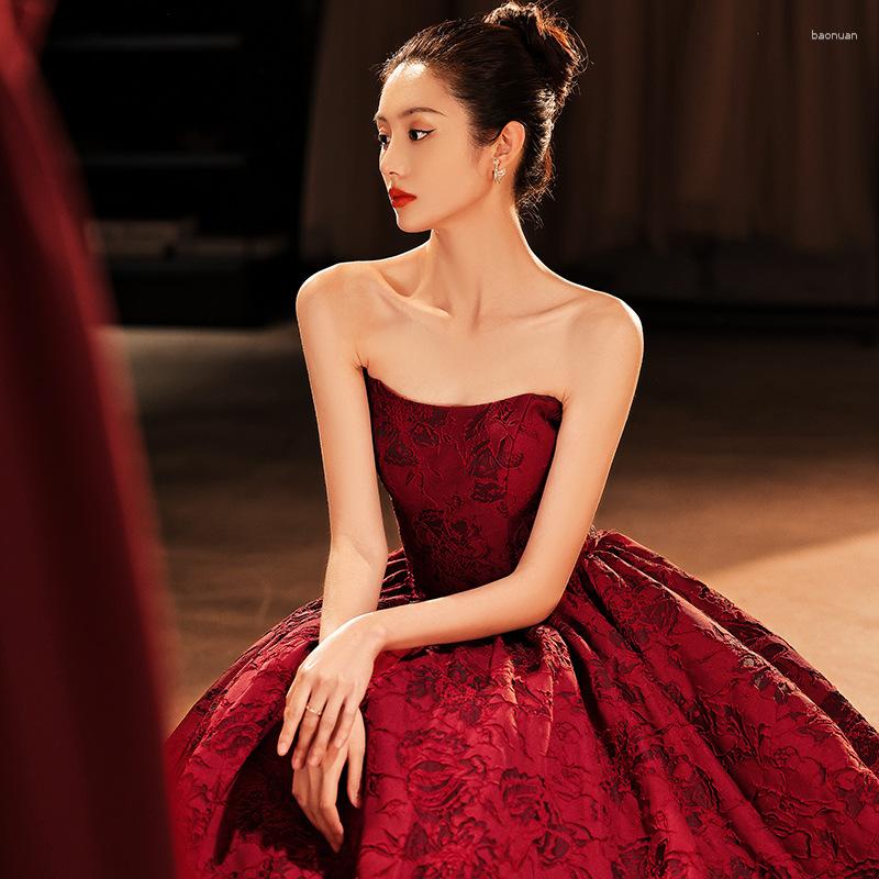Ethnic Clothing Women Burgundy A-line Wedding Dresses Toast Elegant Tube Top Prom Party Gown Vestidos De Noche
Ethnic Clothing Women Burgundy A-line Wedding Dresses Toast Elegant Tube Top Prom Party Gown Vestidos De Noche