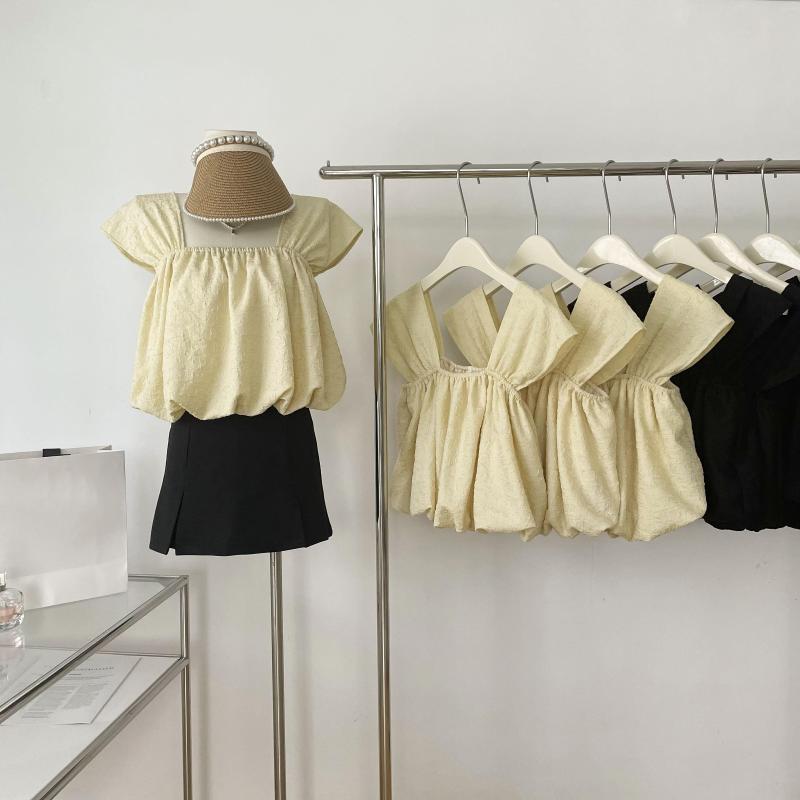 Women's Blouses Korean Stylish Women's Blouse Sweet Cute Square Neck Short Sleeves Elegant And Youth Woman, Black
Women's Blouses Korean Stylish Women's Blouse Sweet Cute Square Neck Short Sleeves Elegant And Youth Woman, Black