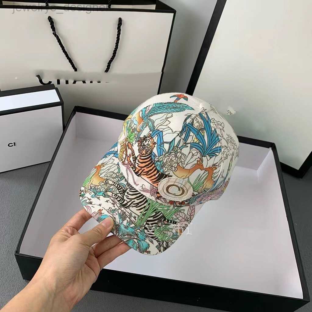 2023ss High quality street fashion cotton baseball hat crime women designers sport cap casquette adjustable for hats
2023ss High quality street fashion cotton baseball hat crime women designers sport cap casquette adjustable for hats