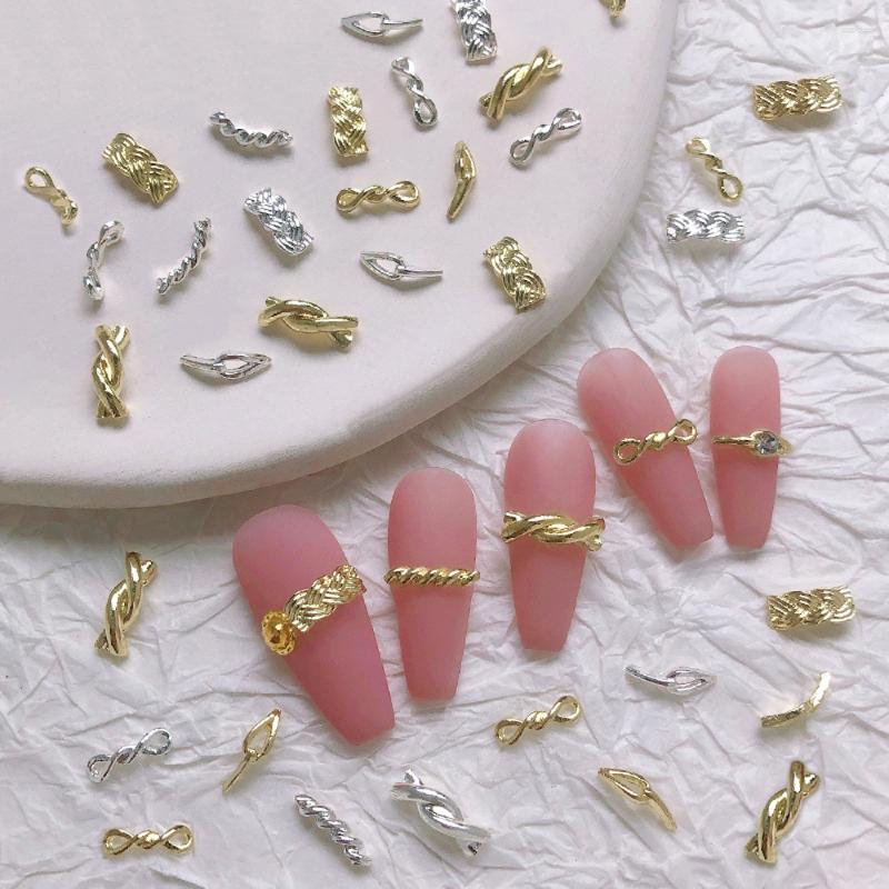 Nail Art Decorations 20pcs Alloy Charm Gold/Silver Twist Metal Arrow Decoration Jewelry DIY Japanese Design Decor Parts 4x9mm
Nail Art Decorations 20pcs Alloy Charm Gold/Silver Twist Metal Arrow Decoration Jewelry DIY Japanese Design Decor Parts 4x9mm