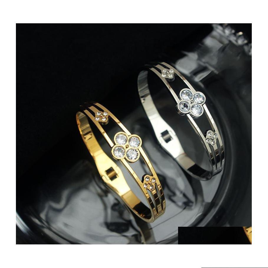 Bangle Rhinestone Flower Bracelets For Women 18K Gold Titanium Steel Bracelet Niche Design Gift Girlfriendbangle Drop Delivery Dhswa
Bangle Rhinestone Flower Bracelets For Women 18K Gold Titanium Steel Bracelet Niche Design Gift Girlfriendbangle Drop Delivery Dhswa