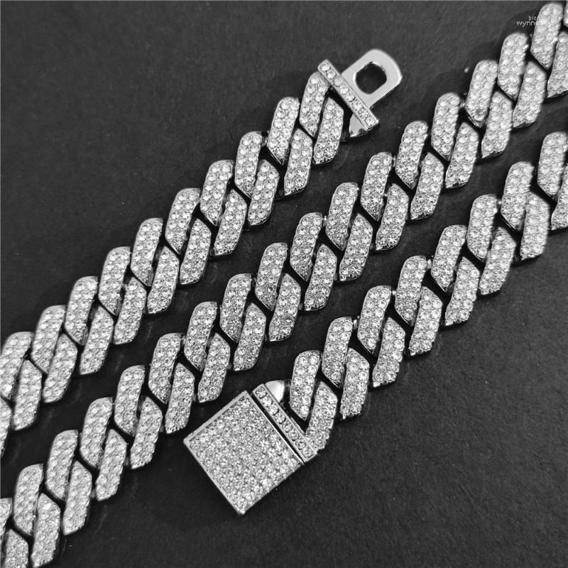 Chains Iced Out 14mm Cuban Link Chain Necklace With Box Clasp Men Women Thick Miami Hip Hop Gold Silver Plated Jewelry
Chains Iced Out 14mm Cuban Link Chain Necklace With Box Clasp Men Women Thick Miami Hip Hop Gold Silver Plated Jewelry