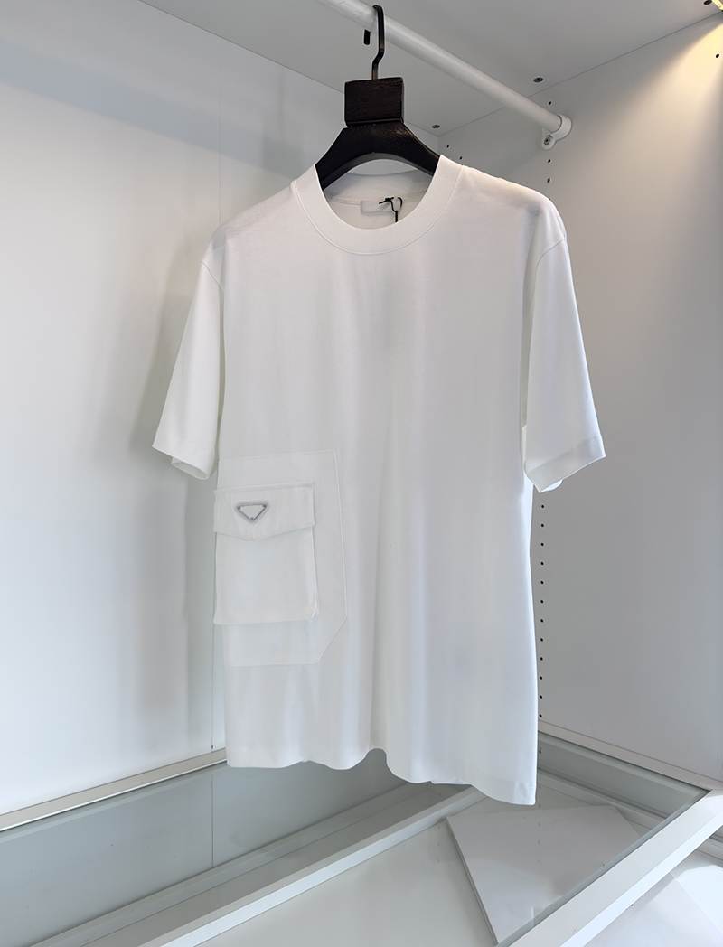 2023 Summer New Men's Nylon Pocket T-shirt Luxury Brand Design Round Neck Cotton Casual Short T Top, White
2023 Summer New Men's Nylon Pocket T-shirt Luxury Brand Design Round Neck Cotton Casual Short T Top, White