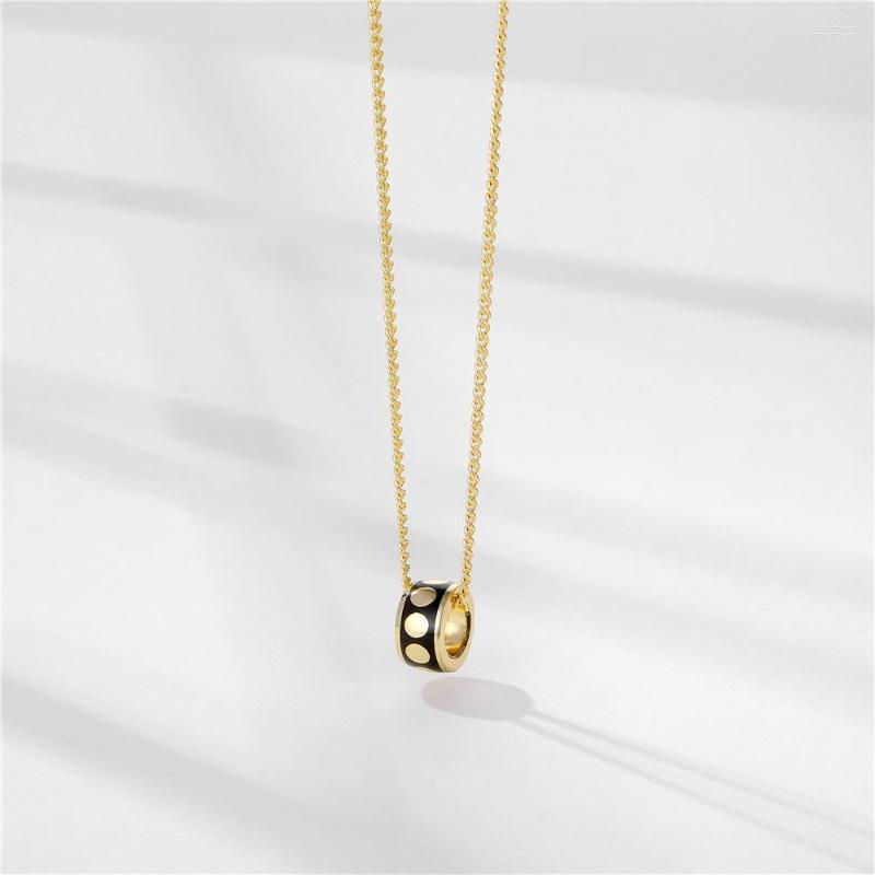 Chains HUAMI 2023 Summer Fashion Korea Retro Round Necklace Personality Trend Classic Design Simple Creative Jewelry Accessories
Chains HUAMI 2023 Summer Fashion Korea Retro Round Necklace Personality Trend Classic Design Simple Creative Jewelry Accessories