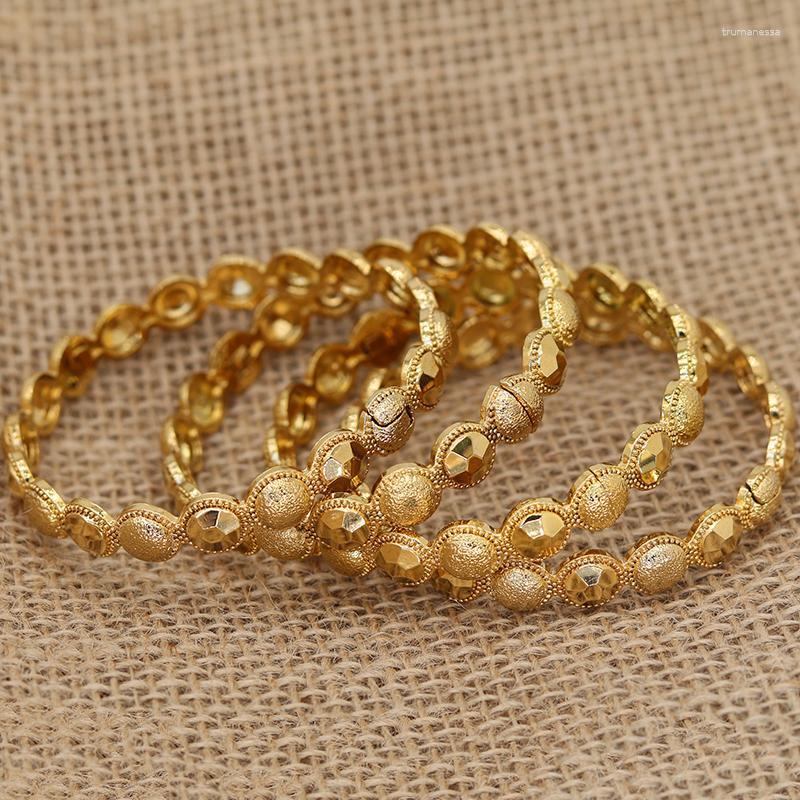 Bangle 4Pcs/lot 24K Dubai African Gold Color Bangles For Women Girls Bracelets Saudi Arabia Jewelry Ethiopian Bride Wedding Gift Raym22 
Bangle 4Pcs/lot 24K Dubai African Gold Color Bangles For Women Girls Bracelets Saudi Arabia Jewelry Ethiopian Bride Wedding Gift Raym22