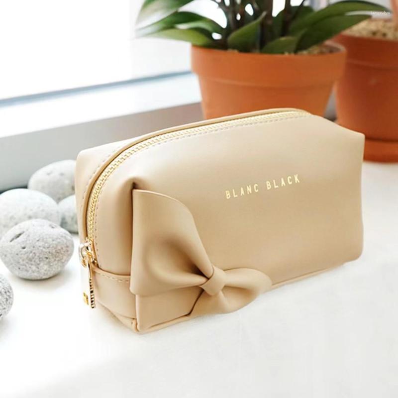 Cosmetic Bags 2023 Makeup Bag PU Leather Solid Color Bow Zipper Portable Toiletries Storage Box For Woman, Pink
Cosmetic Bags 2023 Makeup Bag PU Leather Solid Color Bow Zipper Portable Toiletries Storage Box For Woman, Pink