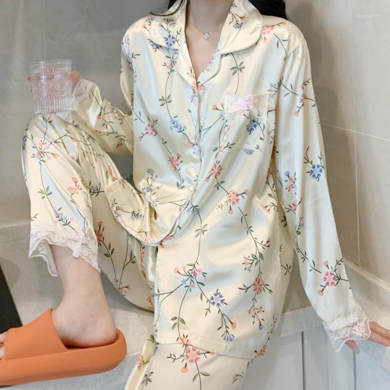 Women's Sleepwear 2023 Autumn Pajamas Women's Ice Silk Long-sleeved Thin Section High-end Home Service Can Be Worn Outside Summer Suit
Women's Sleepwear 2023 Autumn Pajamas Women's Ice Silk Long-sleeved Thin Section High-end Home Service Can Be Worn Outside Summer Suit