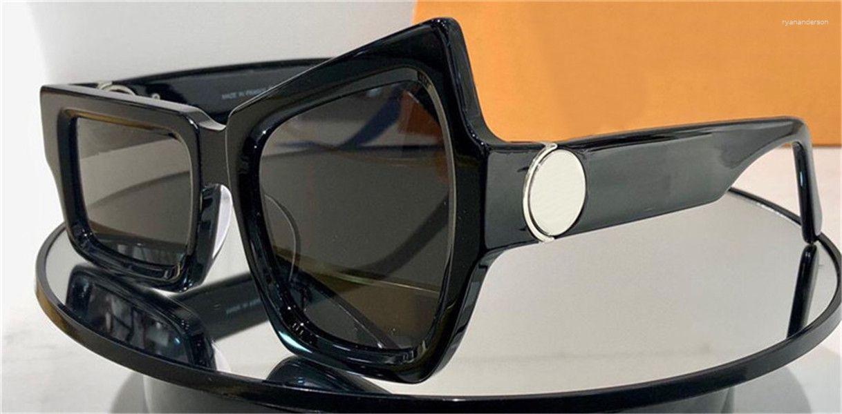 Sunglasses Fashion Z1445 Square And Cat Eye Asymmetry Frame Unique Design Style Avant-garde Trend Uv400 Protection Glasses Top
Sunglasses Fashion Z1445 Square And Cat Eye Asymmetry Frame Unique Design Style Avant-garde Trend Uv400 Protection Glasses Top