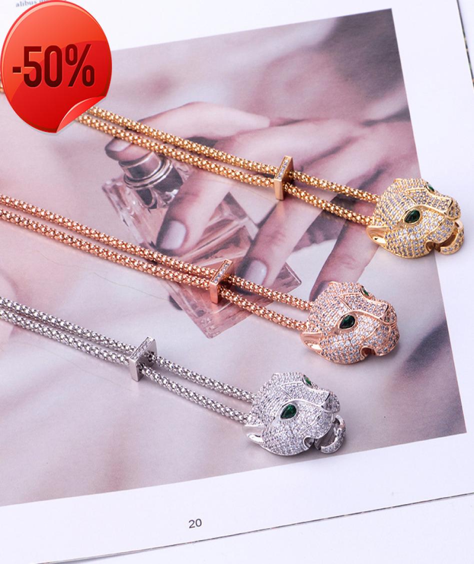 Europe America Fashion Lady Brass Full Diamond Green Eyes Zircon Leopard Head 18K Gold Wedding Engagement Thick Necklaces Pendant 6517112
Europe America Fashion Lady Brass Full Diamond Green Eyes Zircon Leopard Head 18K Gold Wedding Engagement Thick Necklaces Pendant 6517112