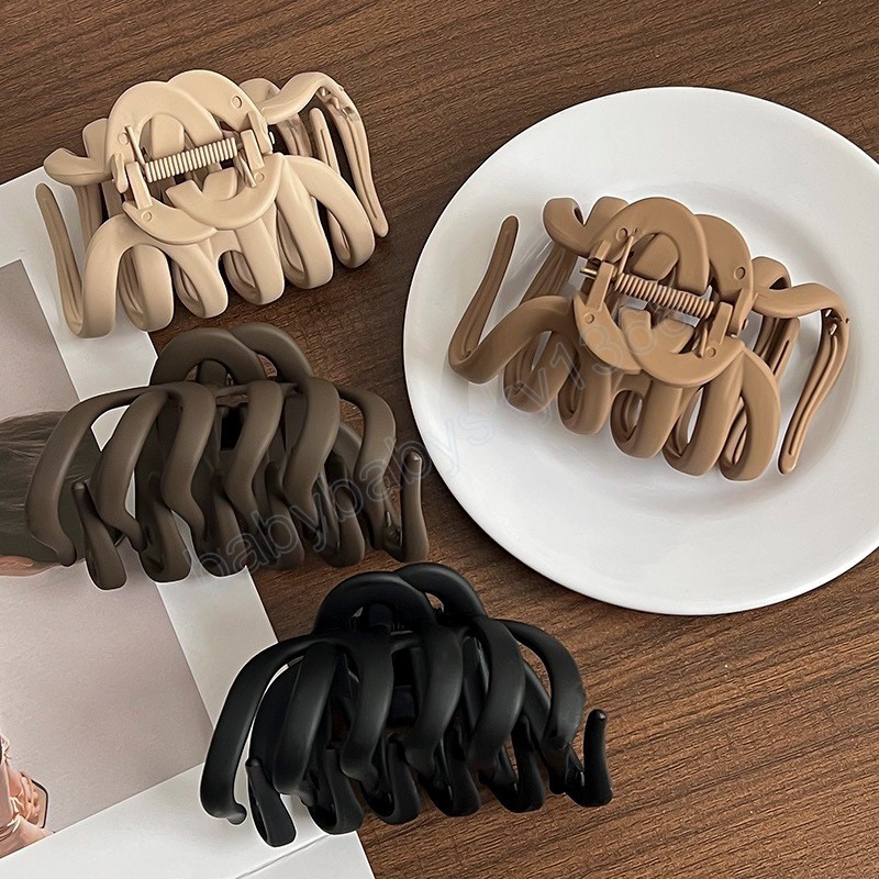 Korean New Large Matte Hair Clip Women Girls Chic Plastic Hair Claw Crab Hairpin Hair Accessories Barrette
Korean New Large Matte Hair Clip Women Girls Chic Plastic Hair Claw Crab Hairpin Hair Accessories Barrette