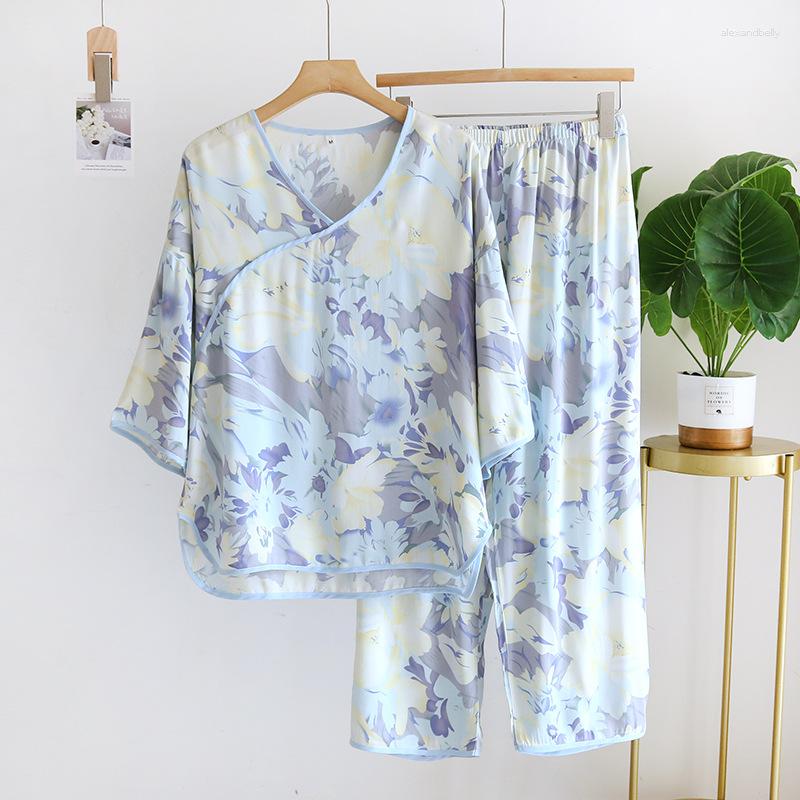 Women's Sleepwear 2023 Spring/Summer Women's Gongsatin Pajama Set Viscous Fiber Sweet Printing 7/4 Sleeve 9/4 Pants Home Suit Two Piece, 03
Women's Sleepwear 2023 Spring/Summer Women's Gongsatin Pajama Set Viscous Fiber Sweet Printing 7/4 Sleeve 9/4 Pants Home Suit Two Piece, 03