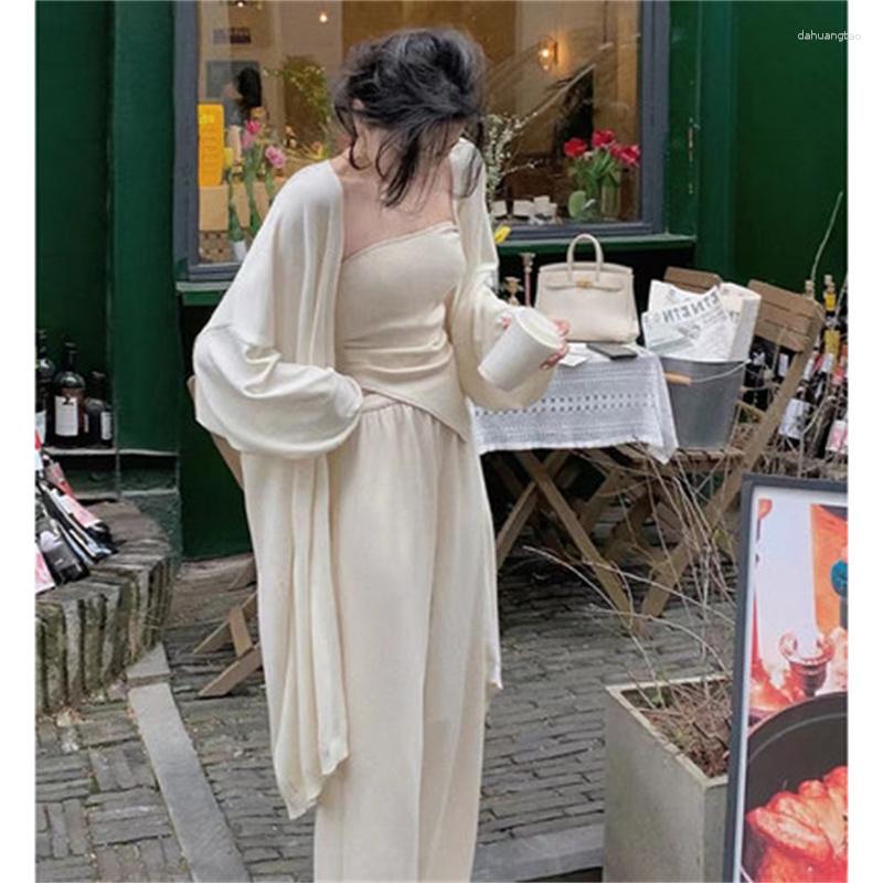 Women's Knits Korean Sunscreen Shawl Thin Spring Knitted Cardigan Elegant Women Coat Long Sleeve Casual Tops Knitwear Mid-length Outwear, Black
Women's Knits Korean Sunscreen Shawl Thin Spring Knitted Cardigan Elegant Women Coat Long Sleeve Casual Tops Knitwear Mid-length Outwear, Black