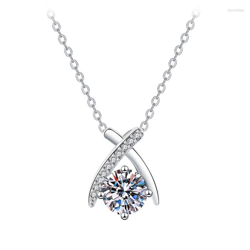 Chains Original Design Girls High-end Cross Pendant Korean Style Personality Inlaid Zircon Necklace Girlfriend Gift
Chains Original Design Girls High-end Cross Pendant Korean Style Personality Inlaid Zircon Necklace Girlfriend Gift