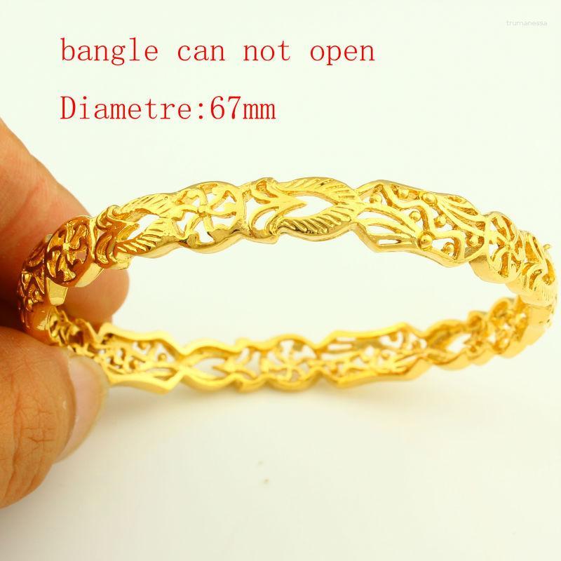 Bangle Luxury Gold Color JewelryTrendy Dubai Women Men Jewelry Ethiopian/African/Dubai Items Raym22
Bangle Luxury Gold Color JewelryTrendy Dubai Women Men Jewelry Ethiopian/African/Dubai Items Raym22