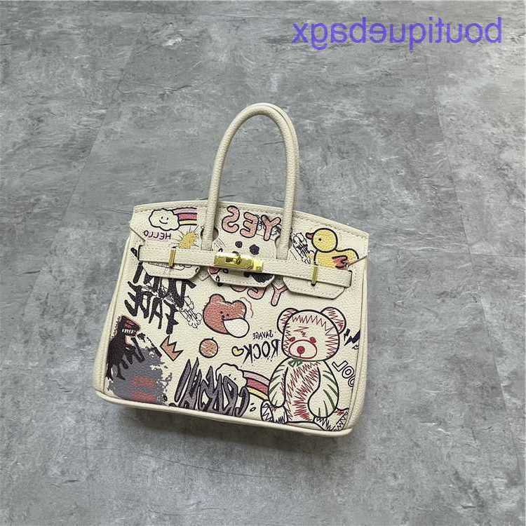 Tote Bag Designer H Home Briki Bags online shop Yahe Unique Graffiti Bag 2023 Spring and Summer New Korean Version Casual One Shoulder Crossbody Handb With Logo, Picture color
Tote Bag Designer H Home Briki Bags online shop Yahe Unique Graffiti Bag 2023 Spring and Summer New Korean Version Casual One Shoulder Crossbody Handb With Logo, Picture color