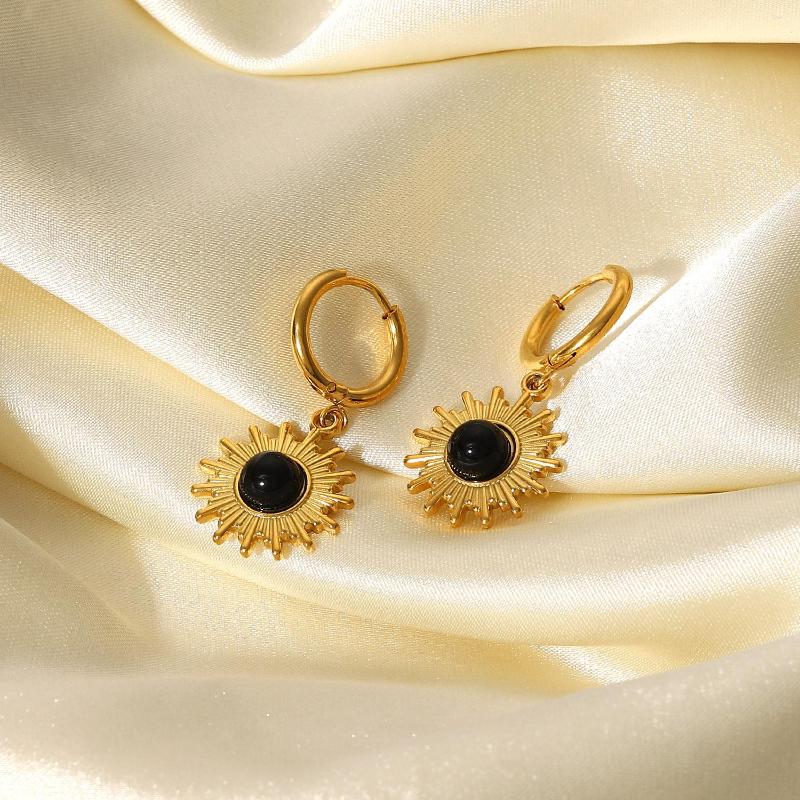 Dangle Earrings 18K Gold Pvd Plated Stainless Steel Jewelry Black Agate Sun Pendant Hoop Ffor Women
Dangle Earrings 18K Gold Pvd Plated Stainless Steel Jewelry Black Agate Sun Pendant Hoop Ffor Women