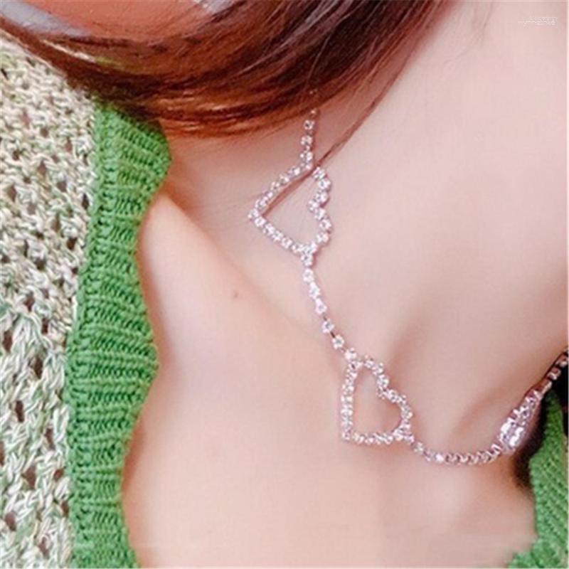 Pendant Necklaces 2023 Fashion Heart Necklace Choker For Women Hollow Full Rhinestone Shape Jewelry
Pendant Necklaces 2023 Fashion Heart Necklace Choker For Women Hollow Full Rhinestone Shape Jewelry