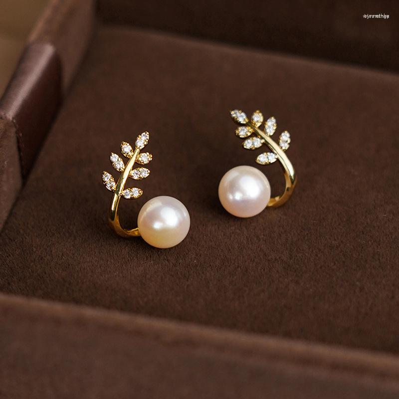 Stud Earrings 2023 Korean Light Luxury Pearl Leaves Pendant For Women Fashion Crystal Elegant Jewelry Party Gifts
Stud Earrings 2023 Korean Light Luxury Pearl Leaves Pendant For Women Fashion Crystal Elegant Jewelry Party Gifts