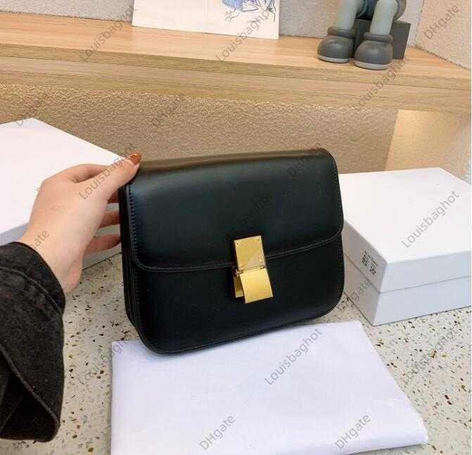 Bags Triomphe Smooth Cowhide Women Teen Cuir Handbag Golden Chain Shopping Bags Lady Wallet 18cm 22cm, 12
Bags Triomphe Smooth Cowhide Women Teen Cuir Handbag Golden Chain Shopping Bags Lady Wallet 18cm 22cm, 12