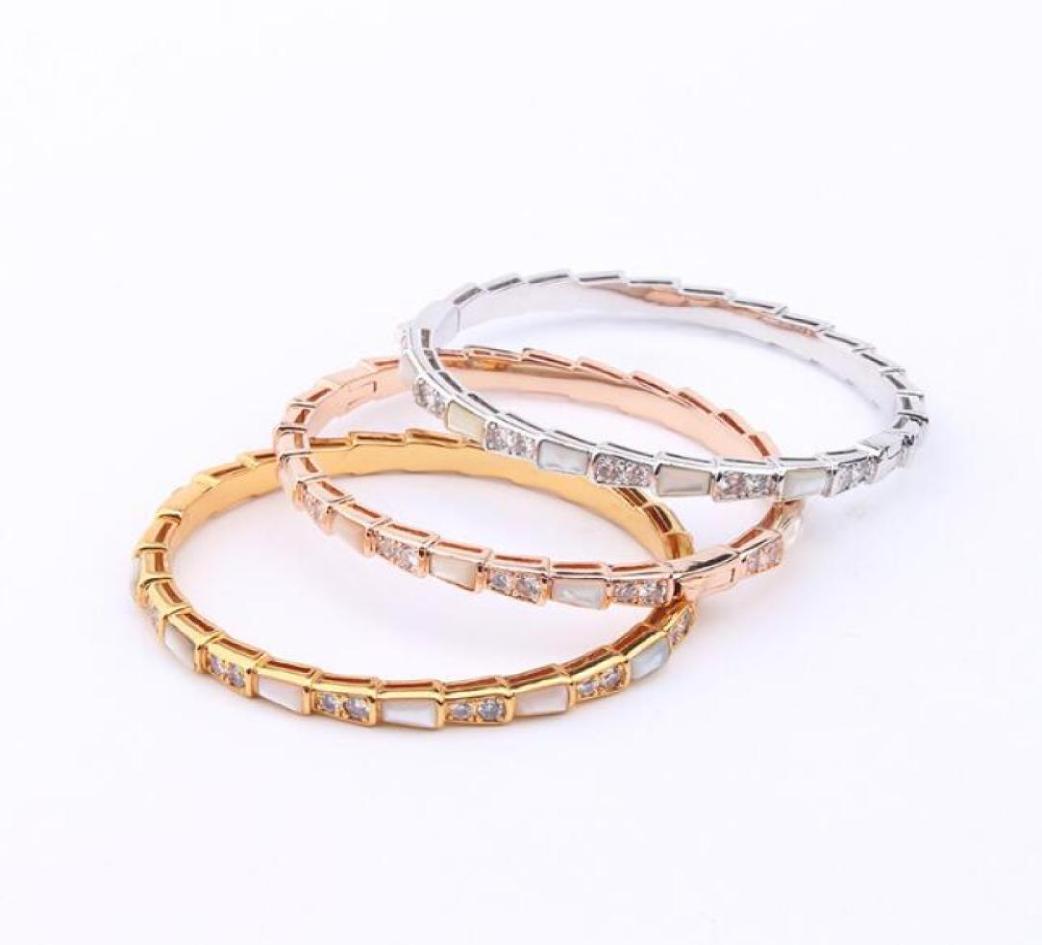 Europe and the United States fashion popular bone bracelet three-dimensional inset agate narrow micro inset diamond bracelet4109716
Europe and the United States fashion popular bone bracelet three-dimensional inset agate narrow micro inset diamond bracelet4109716