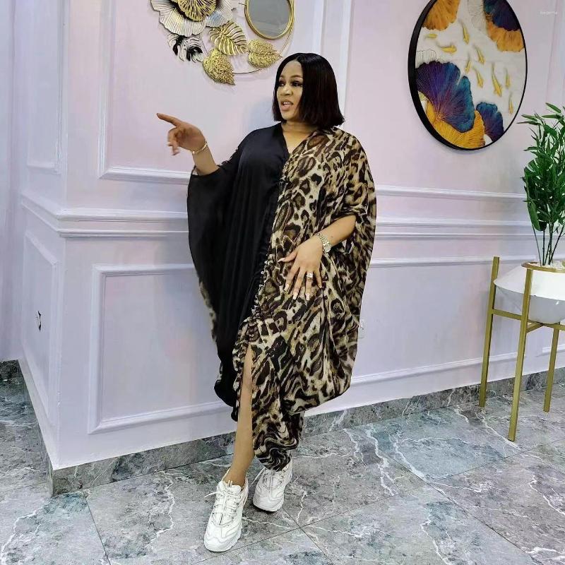 Ethnic Clothing African Dresses For Women Summer Sexy 2023 Long Sleeve V-neck Polyester Black Green Dress
Ethnic Clothing African Dresses For Women Summer Sexy 2023 Long Sleeve V-neck Polyester Black Green Dress