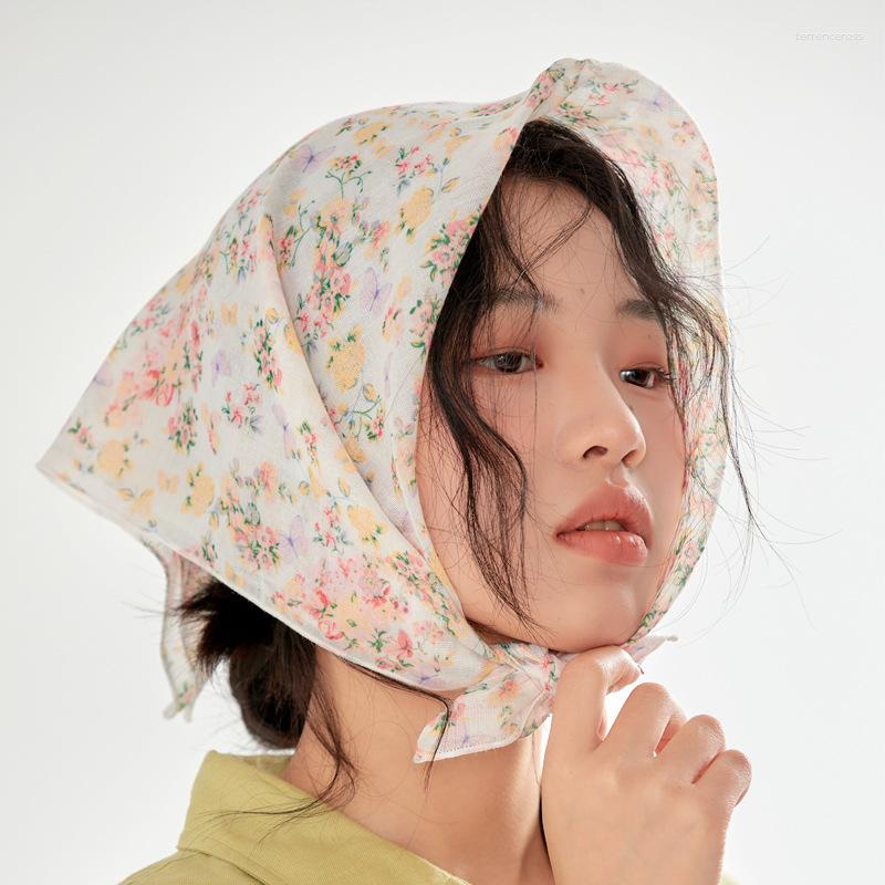Scarves Fashion Cotton Linen For Women Triangle Headscarf Floral Print Head Wrap Scarf Hair Accessories Headwear Summer Autumn
Scarves Fashion Cotton Linen For Women Triangle Headscarf Floral Print Head Wrap Scarf Hair Accessories Headwear Summer Autumn