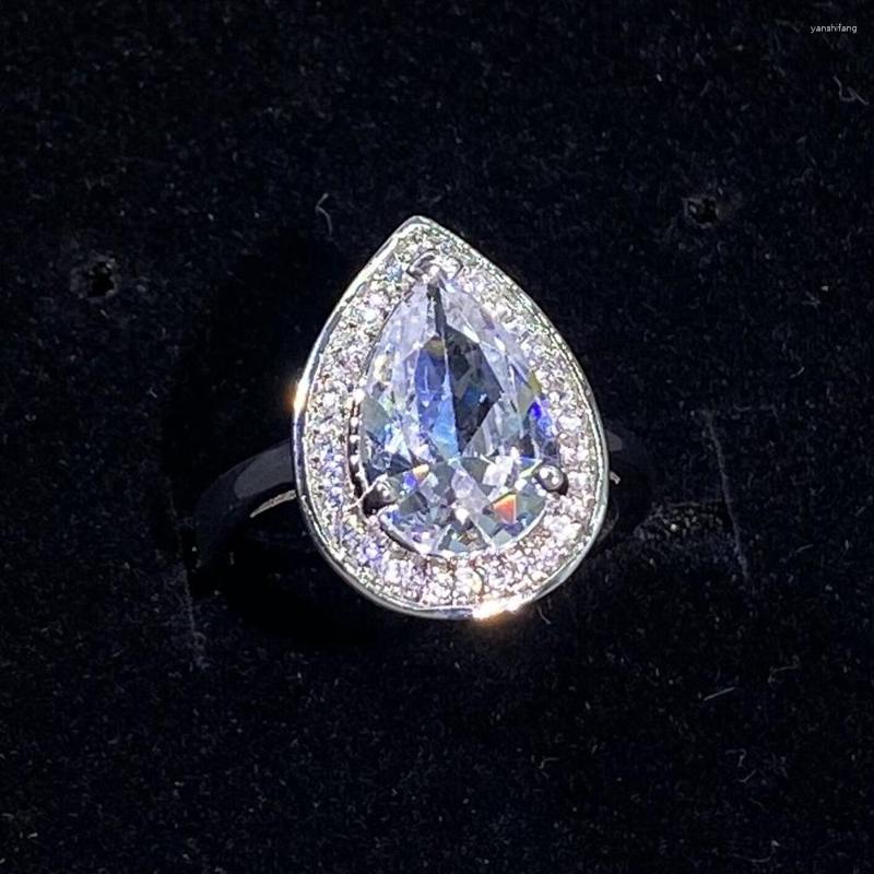 Cluster Rings WPB Premium Women Ring Shiny Artificial Water Drop Moissanite Female Luxury Jewelry Lady Brilliant Zircon Design Girl Gift
Cluster Rings WPB Premium Women Ring Shiny Artificial Water Drop Moissanite Female Luxury Jewelry Lady Brilliant Zircon Design Girl Gift