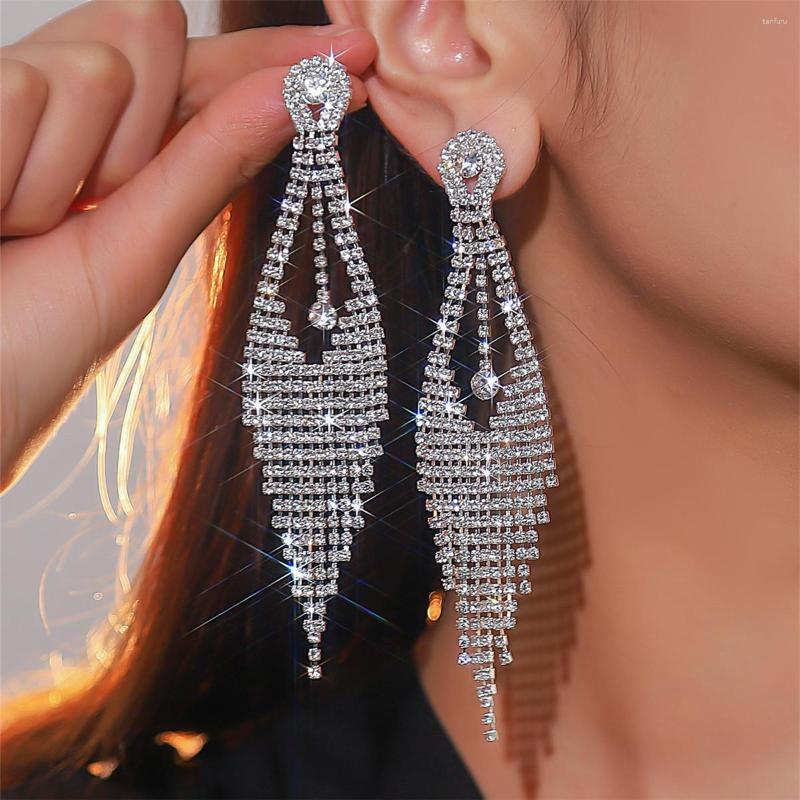 Dangle Earrings Trendy Metal Rhinestone Geometric Tassels Wedding Party Creative Jewelry Women's Elegant Accessories Gift
Dangle Earrings Trendy Metal Rhinestone Geometric Tassels Wedding Party Creative Jewelry Women's Elegant Accessories Gift