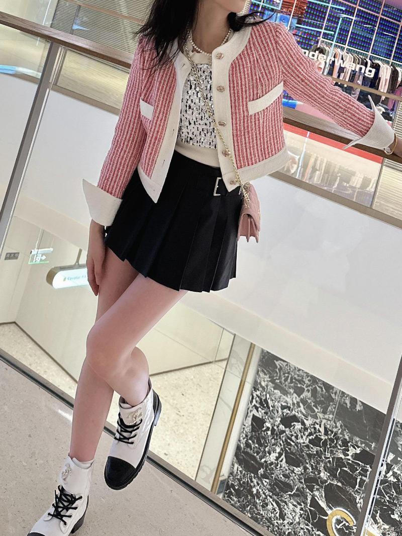 Women' Jackets 2023 Autumn Winter Luxury Women Fashion Patchwork Pink Jacket Coat For Lady Outerwear Gdnz 6.12
Women' Jackets 2023 Autumn Winter Luxury Women Fashion Patchwork Pink Jacket Coat For Lady Outerwear Gdnz 6.12