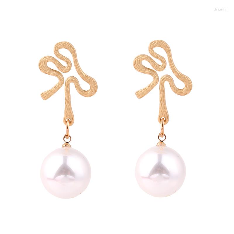 Dangle Earrings TODOX Brand Big Pearl Stud Ear Fashion Jewelry For Women Geometric Elegant Magazine Style Female Party
Dangle Earrings TODOX Brand Big Pearl Stud Ear Fashion Jewelry For Women Geometric Elegant Magazine Style Female Party