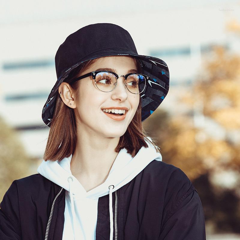 Berets Fashion Double-sided Fisherman Hat Unisex Bucket Hats Women Summer Sunscreen Men Pure Color Sunbonnet Outdoor BeachCap, Black05
Berets Fashion Double-sided Fisherman Hat Unisex Bucket Hats Women Summer Sunscreen Men Pure Color Sunbonnet Outdoor BeachCap, Black05