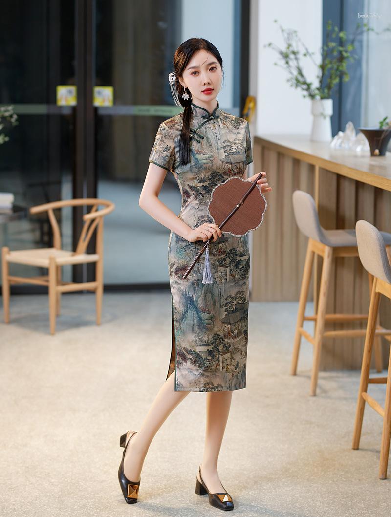 Ethnic Clothing Elegant Women Mandarin Collar Qipao Summer Short Sleeve Robe Gown Chinese Vintage Daily High Split Cheongsam Vestidos
Ethnic Clothing Elegant Women Mandarin Collar Qipao Summer Short Sleeve Robe Gown Chinese Vintage Daily High Split Cheongsam Vestidos