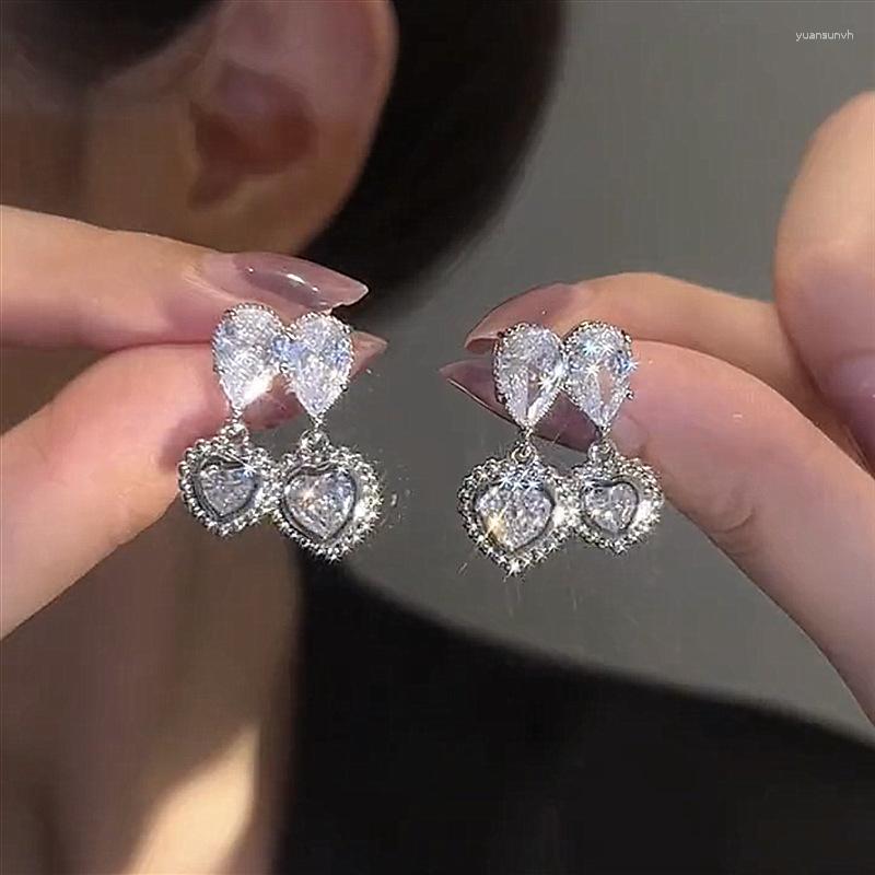 Stud Earrings Design High Quality Double Love Zircon Light Luxury 925 Silver Needle Simple Gentle And Sweet For Women Jewelry.
Stud Earrings Design High Quality Double Love Zircon Light Luxury 925 Silver Needle Simple Gentle And Sweet For Women Jewelry.