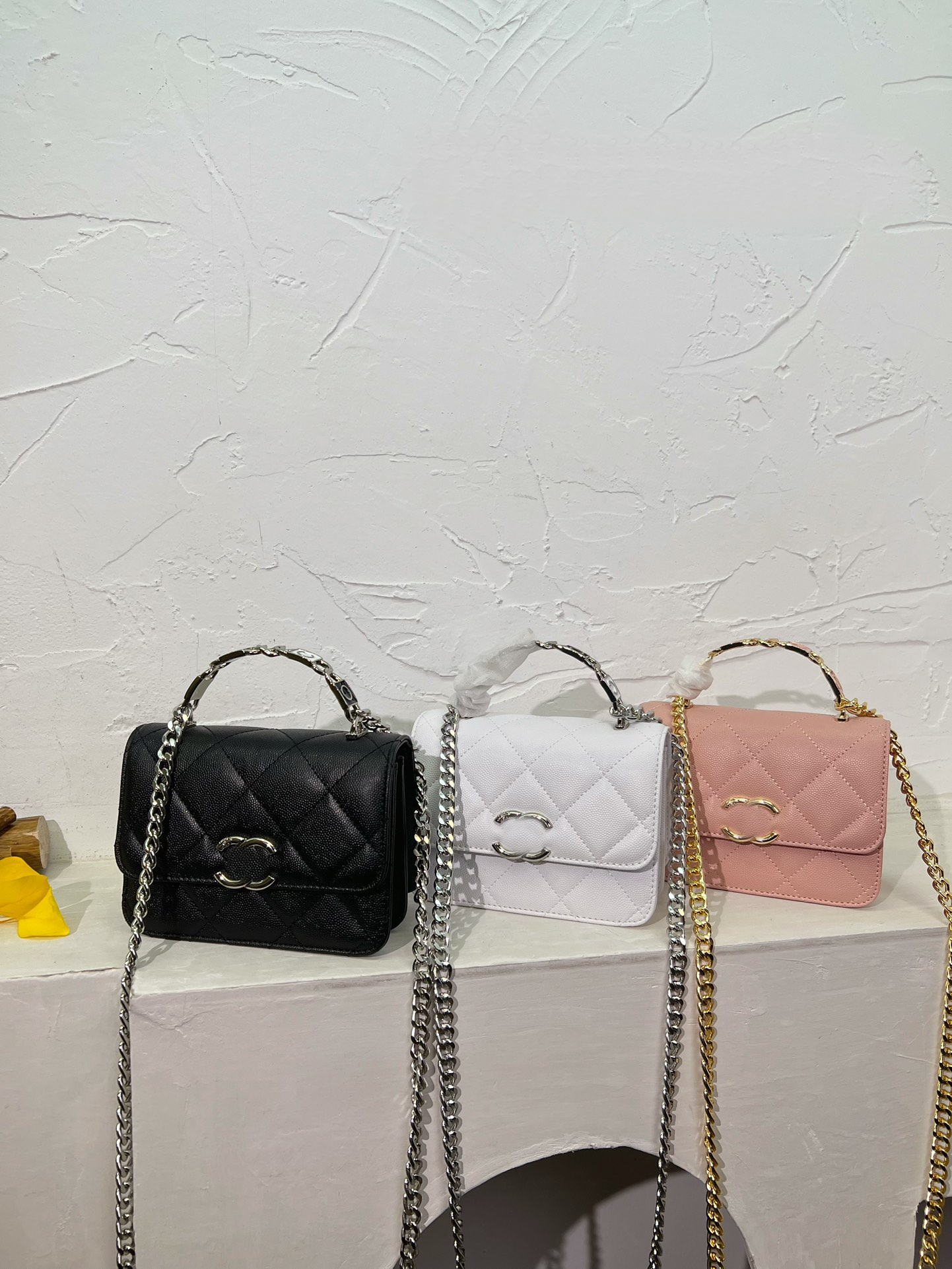 Fashion Designer Handbag Crossbody Bag Women Shoulder Leather Patchwork Metal Chain Bags, Cha0015bag-white
Fashion Designer Handbag Crossbody Bag Women Shoulder Leather Patchwork Metal Chain Bags, Cha0015bag-white