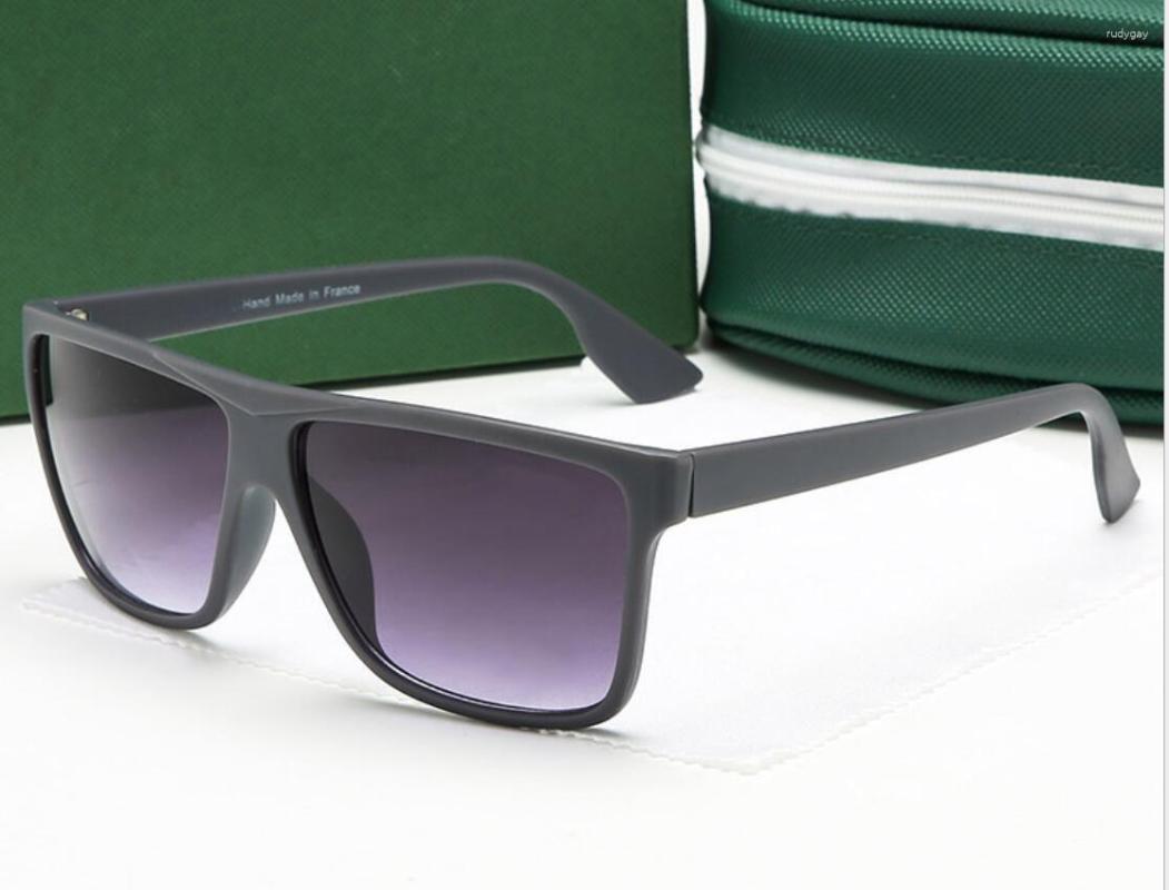 Sunglasses Summer Mens Fashion Wind Driving Plastic Man UV 400 Outdoor Beach Glasse Riding Windproof Cycling Sun Glasses Cool Eyeglasses
Sunglasses Summer Mens Fashion Wind Driving Plastic Man UV 400 Outdoor Beach Glasse Riding Windproof Cycling Sun Glasses Cool Eyeglasses